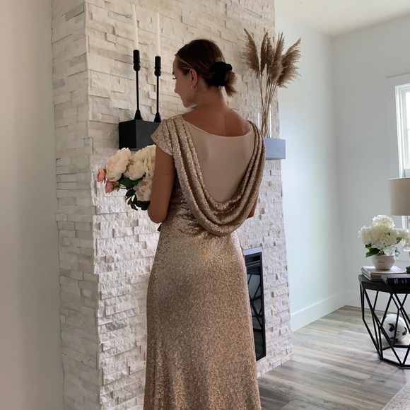 Gold sequins long dress✨ - Picture 2 of 10